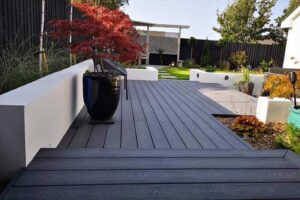 Beginner’s guide to composite decking for Potomac Maryland homes