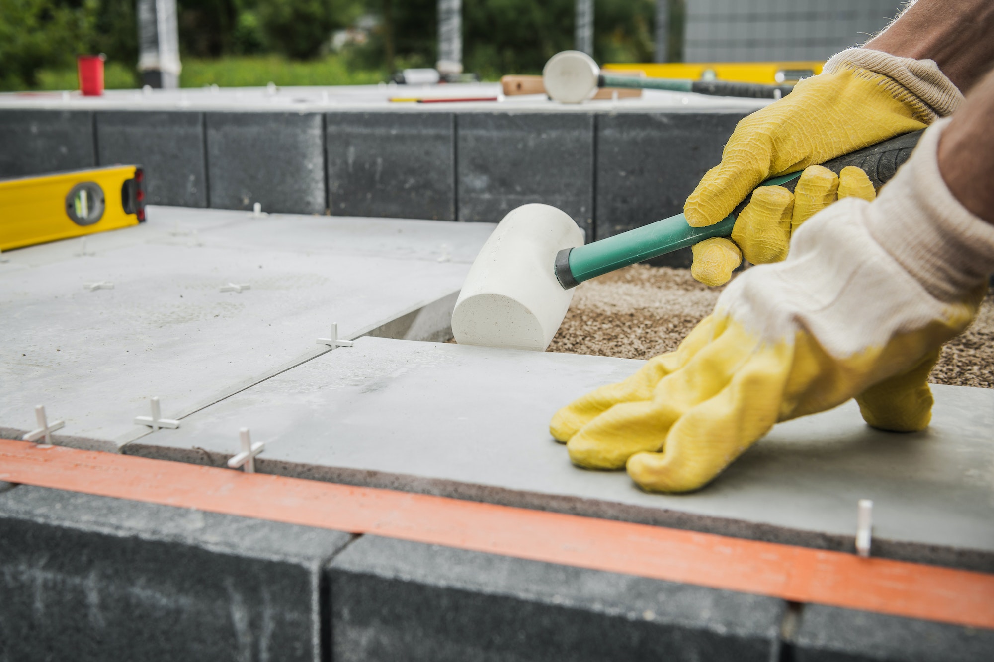 how to install a paver patio