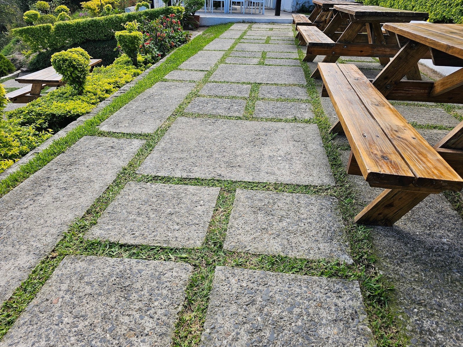 Concrete Pavers installation process on site