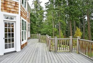 Old wooden deck in Washington DC showing replacement by Dupont Deck & Patios