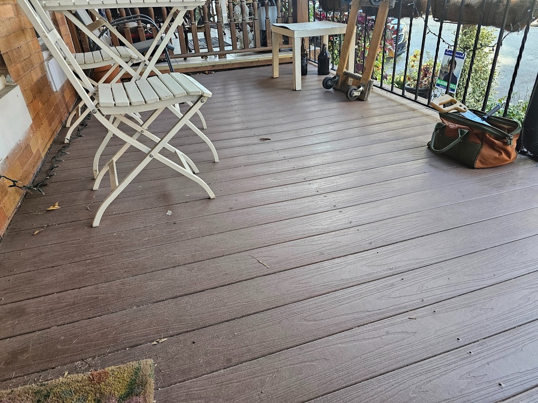 type of deck configuration and orientation is sometimes referred to as a breadboard style 