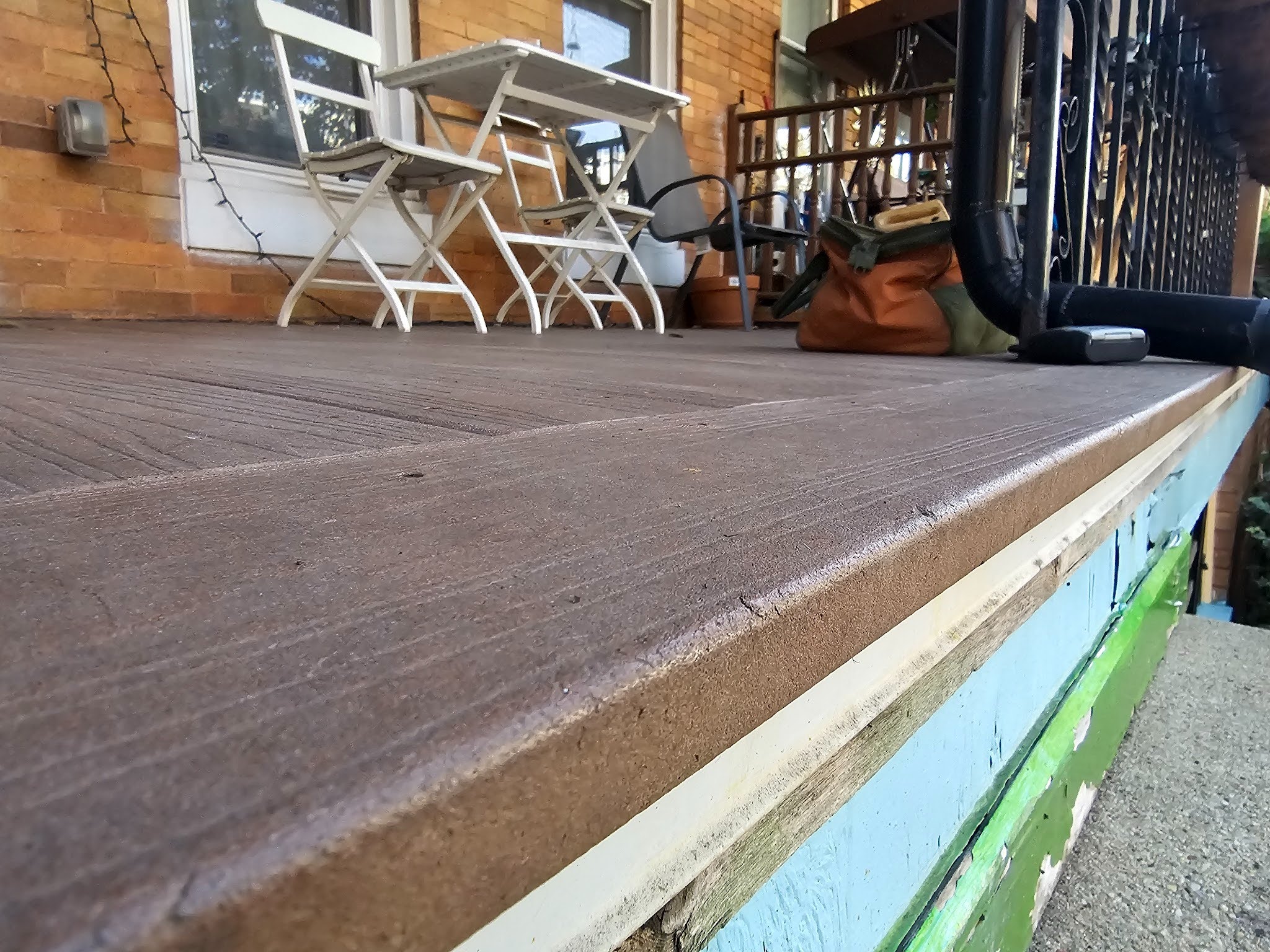 edge or bullnose front porch