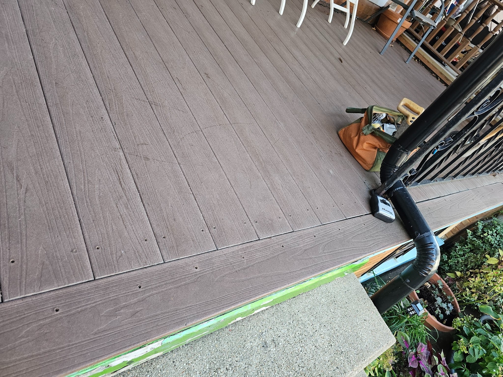 stairs themselves take a considerable impact and 90° corners